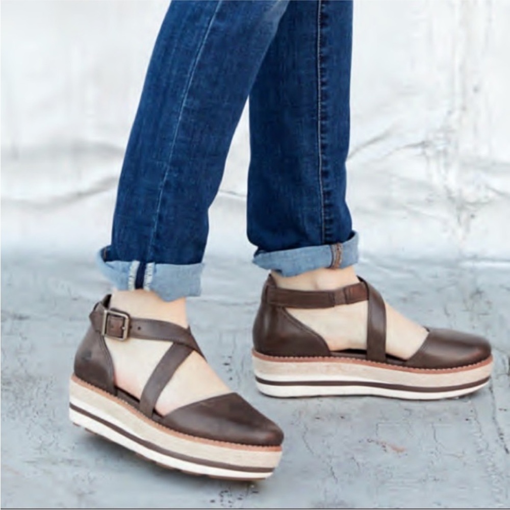 Timberland Emerson Point Closed Toe Sandal